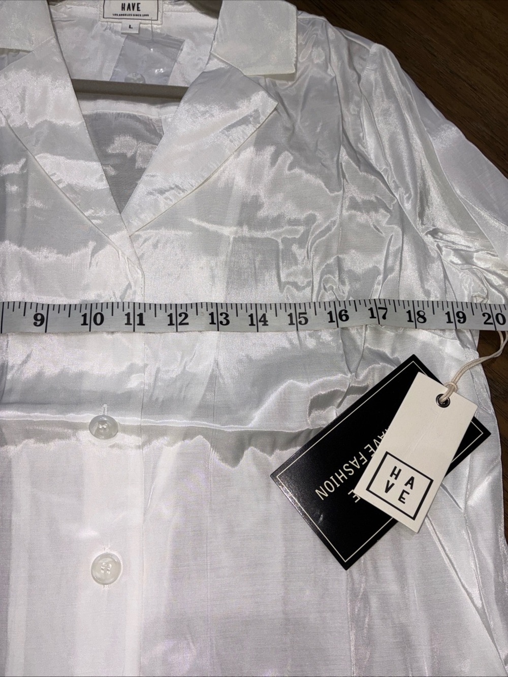 HAVE Shiny White Satin Button-Front Shirt - Picture 5 of 7